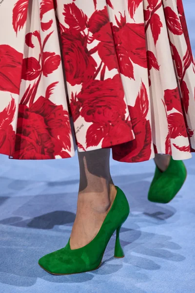 Look 57